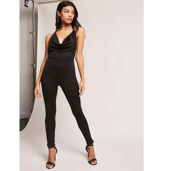 Forever 21 Black Cowl Neck Chain Jumpsuit Size S - Picture 1 of 6